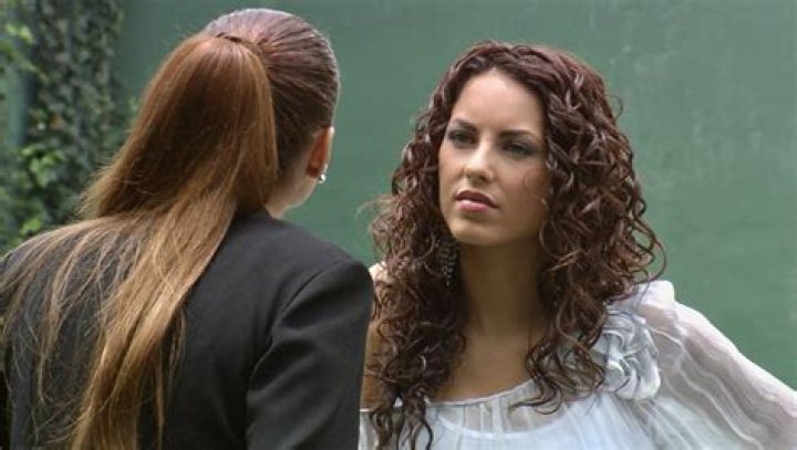 Bárbara Mori (TV Actress) - Age, Birthday, Bio, Facts, Family, Net Worth, Height & More