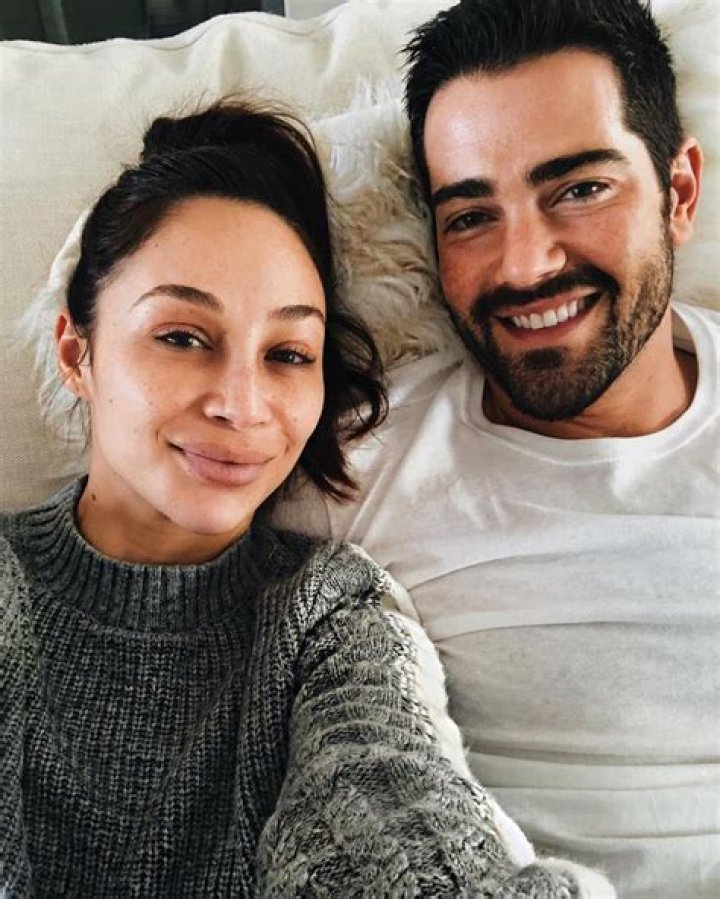Cara Santana and Fiancé Jesse Metcalfe Are ‘Back on Track’ to Planning Their Wedding