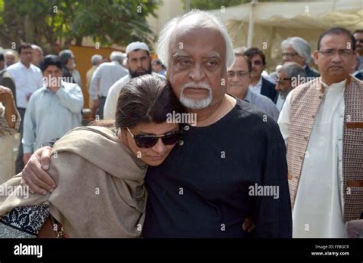 Fatima Surayya Bajia (Playwright) - Age, Birthday, Bio, Facts, Family, Net Worth, Height & More