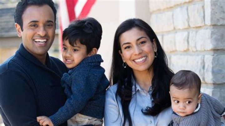 Franco Scoglio Biography, Age, Height, Wife, Net Worth and Family