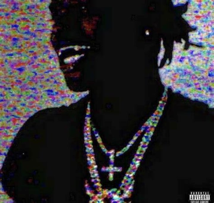 Frank Ocean Flexes Pink Du-Rag & Grills In Outrageous IG Upload