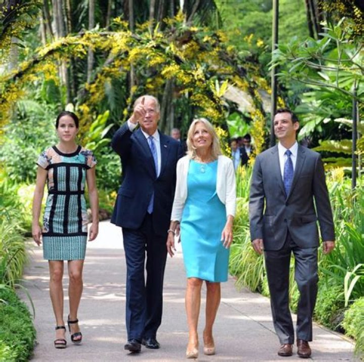 Gustav Iden Biography, Age, Height, Wife, Net Worth, Family