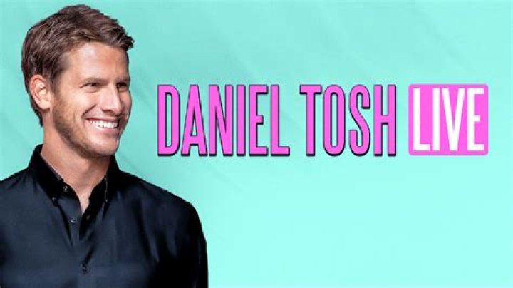 How tall is Daniel Tosh