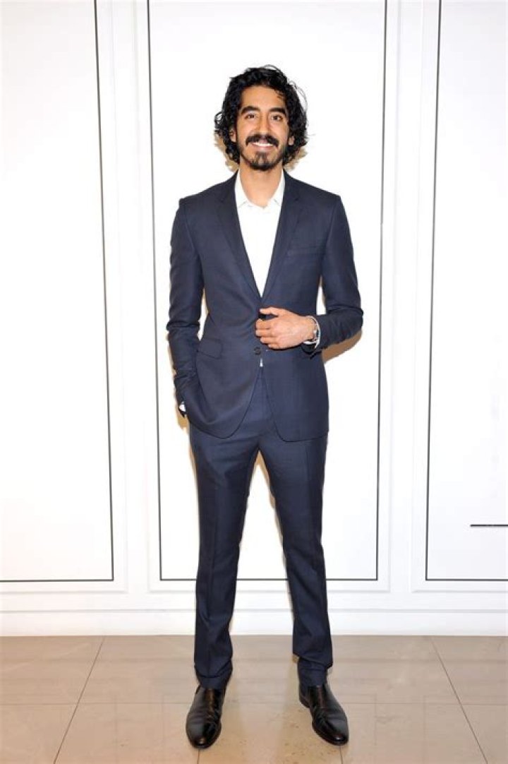 How tall is Dev Patel