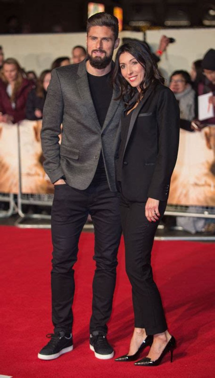 How tall is Olivier Giroud