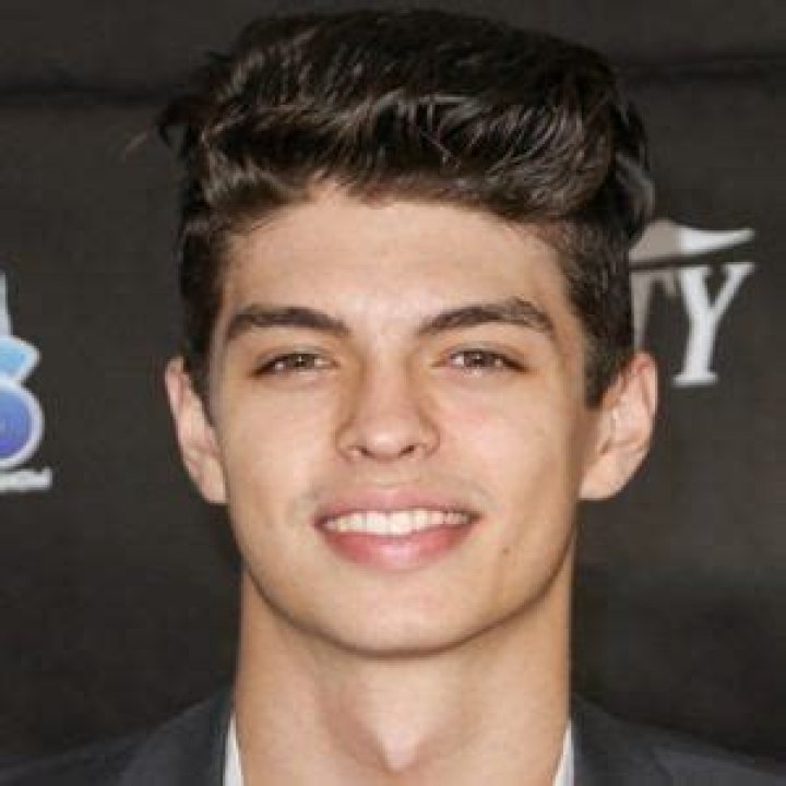 Ian Eastwood (Dancer) - Age, Birthday, Bio, Facts, Family, Net Worth, Height & More