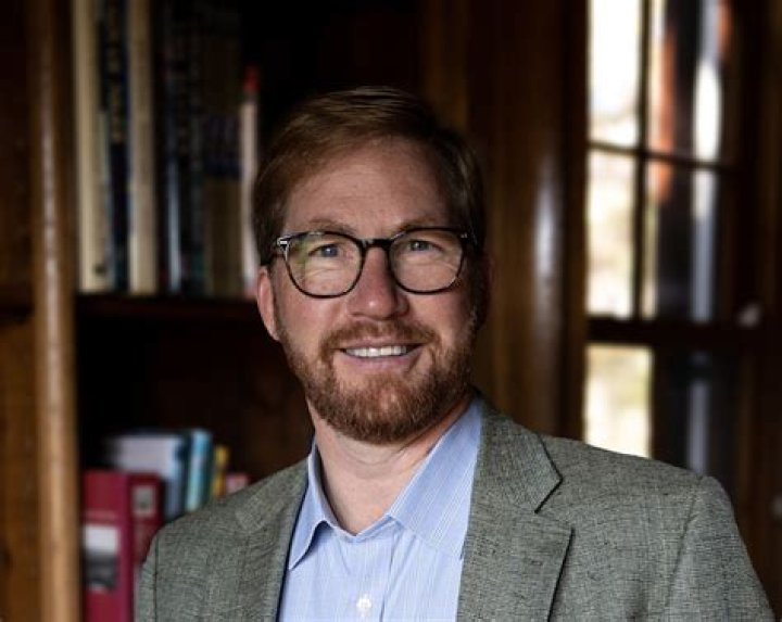 Jonathan Oppenheimer biografía, edad, altura, esposo, net worth, familia