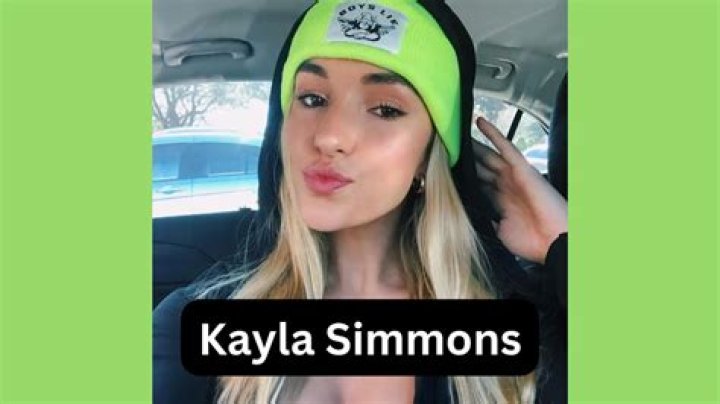 Kayla Simmons Age | Wiki, Net worth, Bio, Height, Boyfriend ?