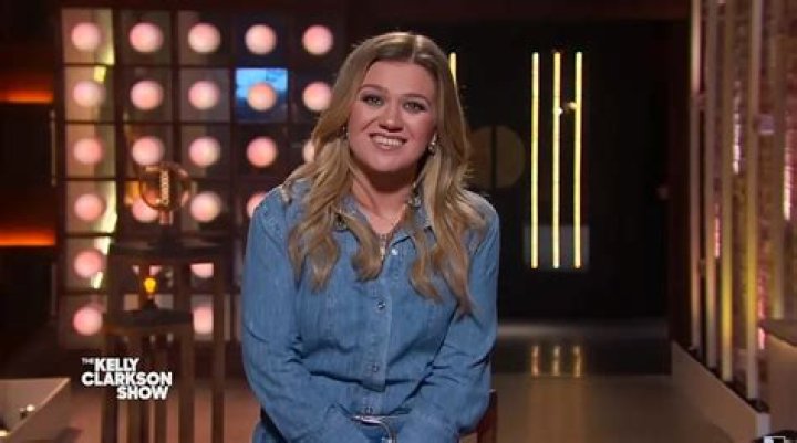 Kelly Clarkson Shows Off Stunning Weight Loss in ‘Dream’ Duet With Alanis Morissette: ‘Greatest Day’