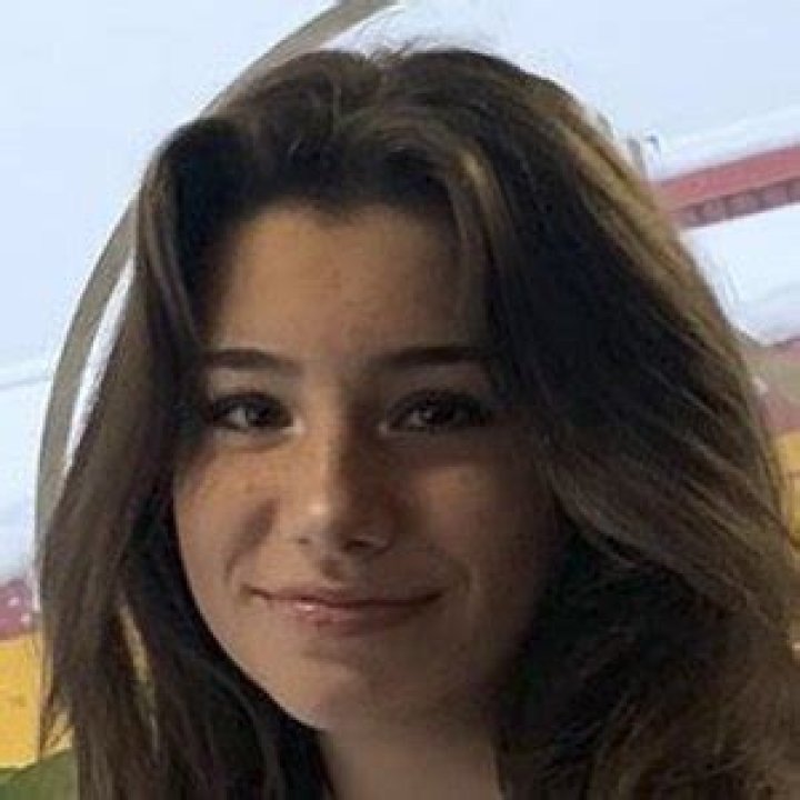 Makayla Campinos (TikTok Star) - Age, Birthday, Bio, Facts, Family, Net Worth, Height & More