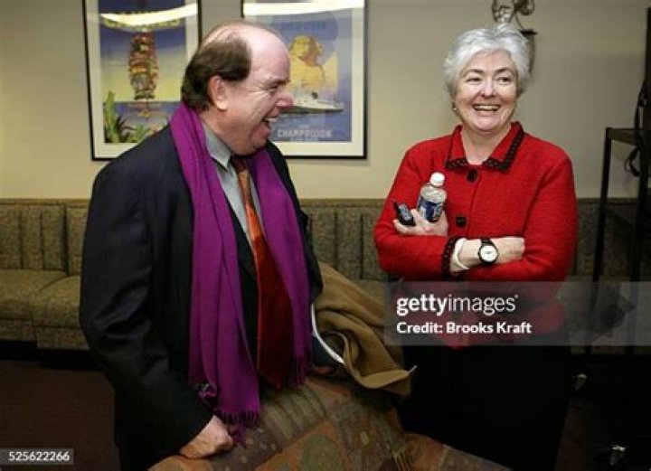 Mary Beth Cahill Biography, Age, Height, Husband, Net Worth, Family