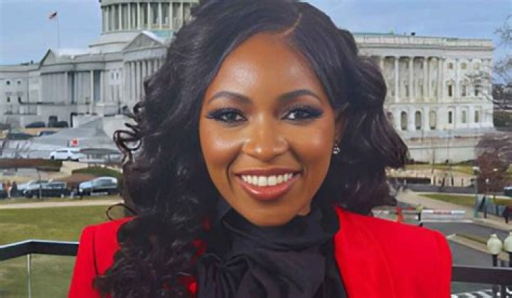 Mary Dillon Biography, Age, Height, Husband, Net Worth, Family