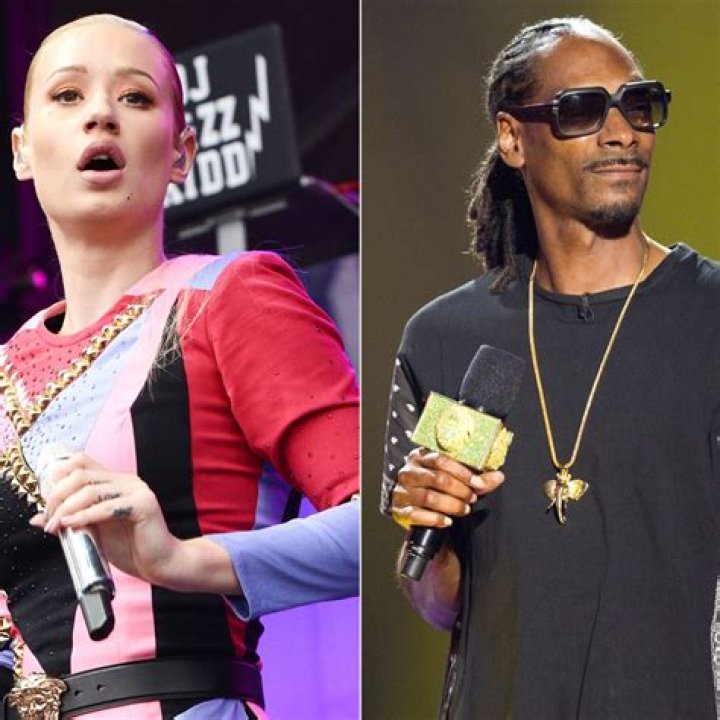 Snoop Dogg Talks "BUSH," Iggy Azalea & Macklemore In NY Times Profile