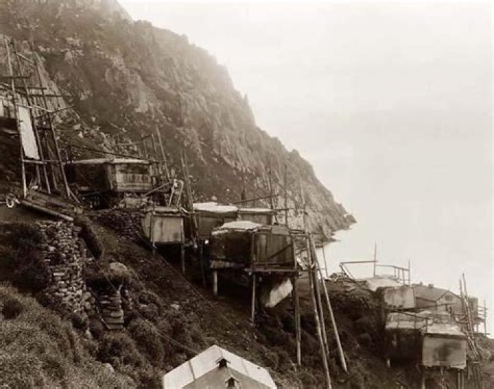 The Mysterious Disappearance of the Anjikuni People