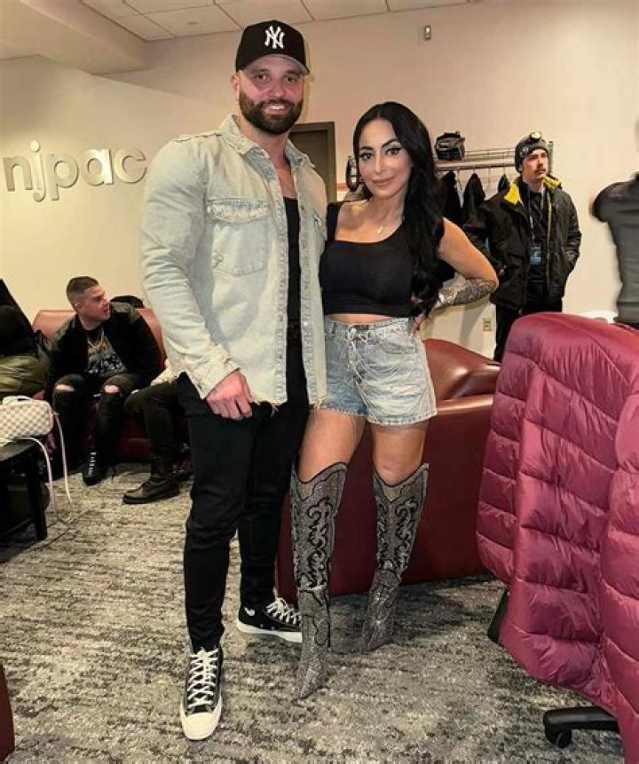 Um, Hello? ‘Jersey Shore’ Star Angelina Pivarnick Is Still Doing Great Things