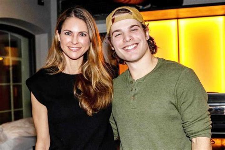 Who is Christina McNown? Wiki, Biography, Age, Family & Facts About Cade McNown's Wife