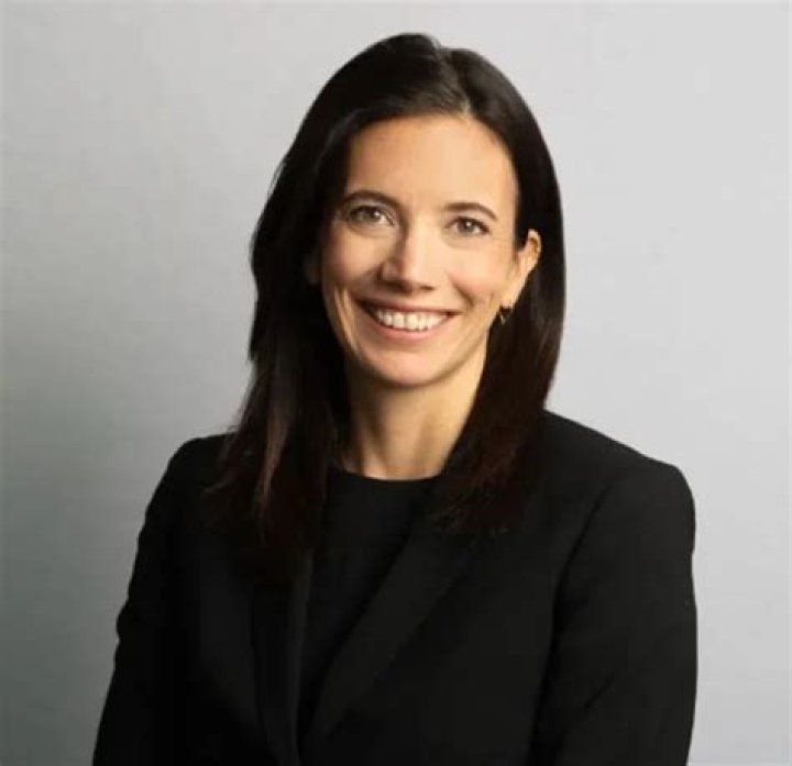 Who Is Shawn Crowley? Wiki, Age, Net Worth, Husband, Family, Qualifications & BIO